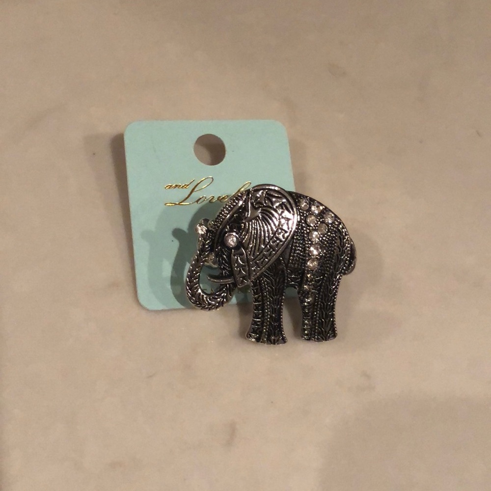SILVER METAL ELEPHANT RING ELEPHANT 🐘